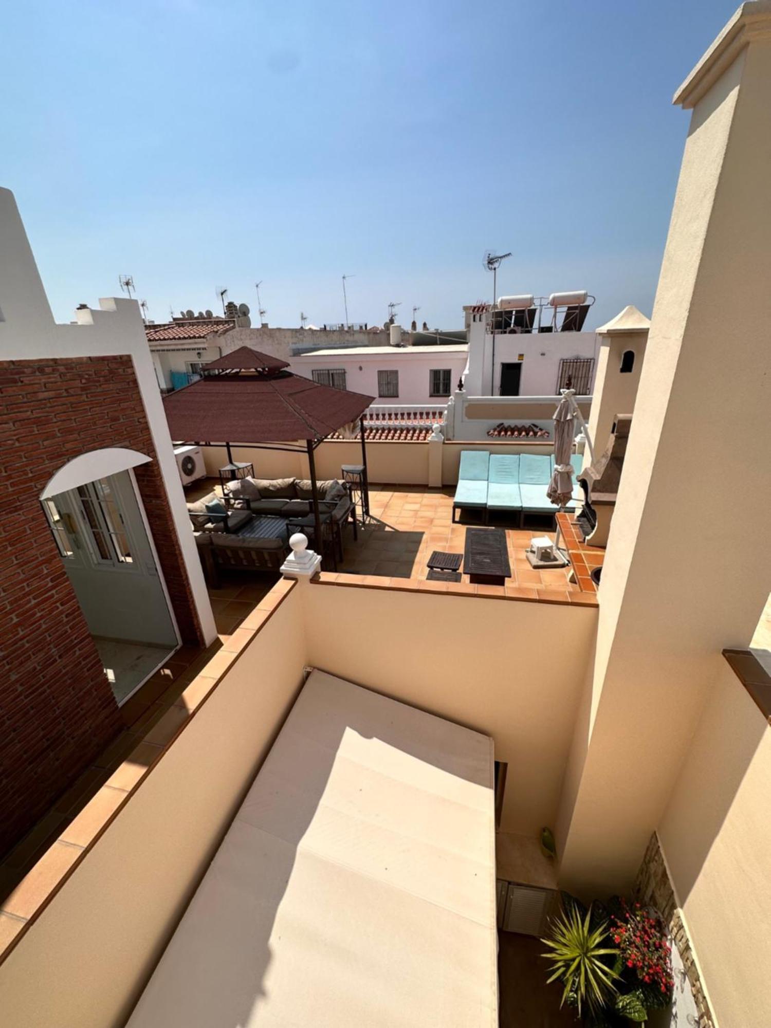 Atico Con Piscina Privada En El Corazon De Nerja! Ferienhaus *