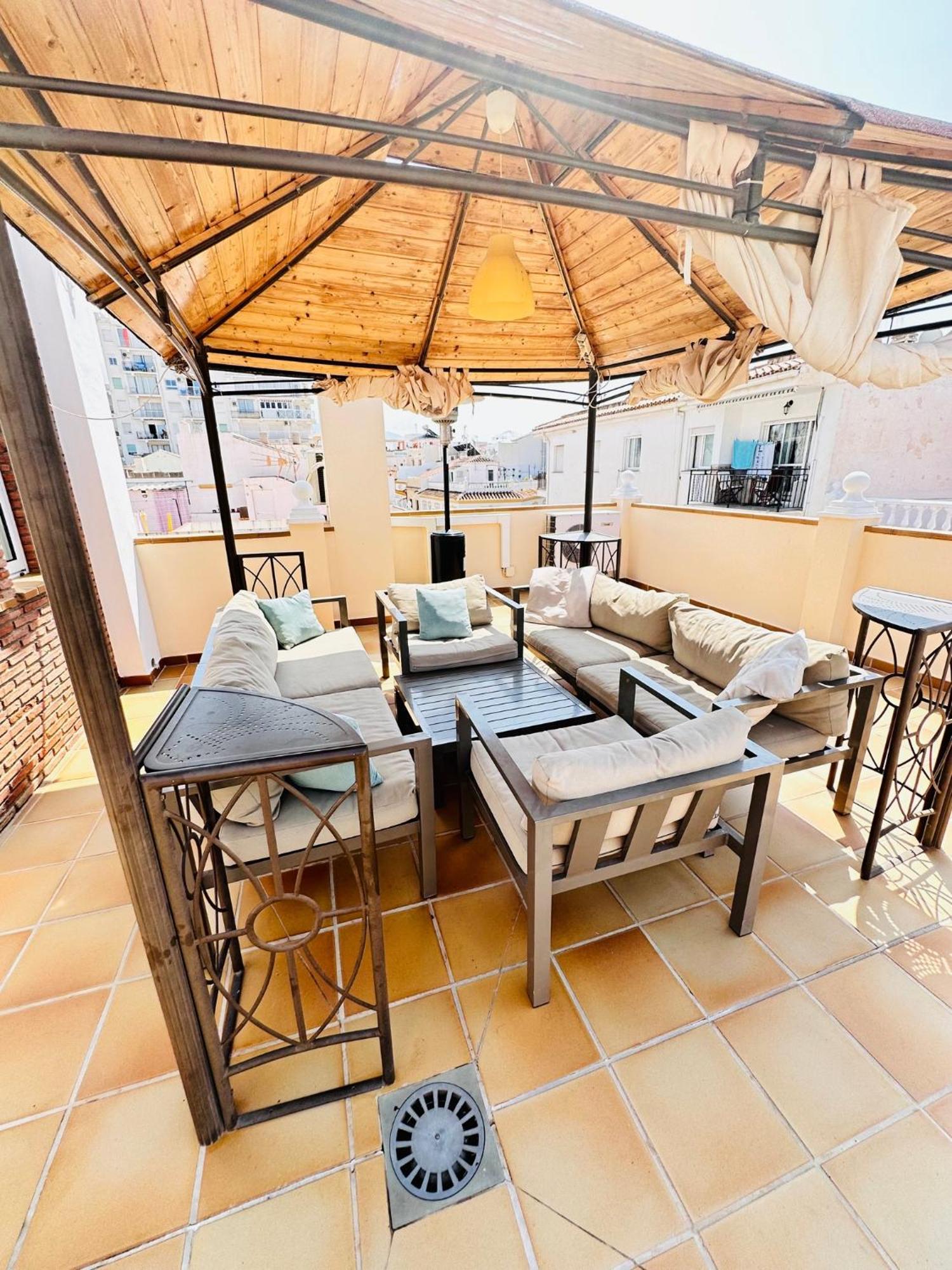 ático Con Piscina Privada En El Corazón De Nerja!